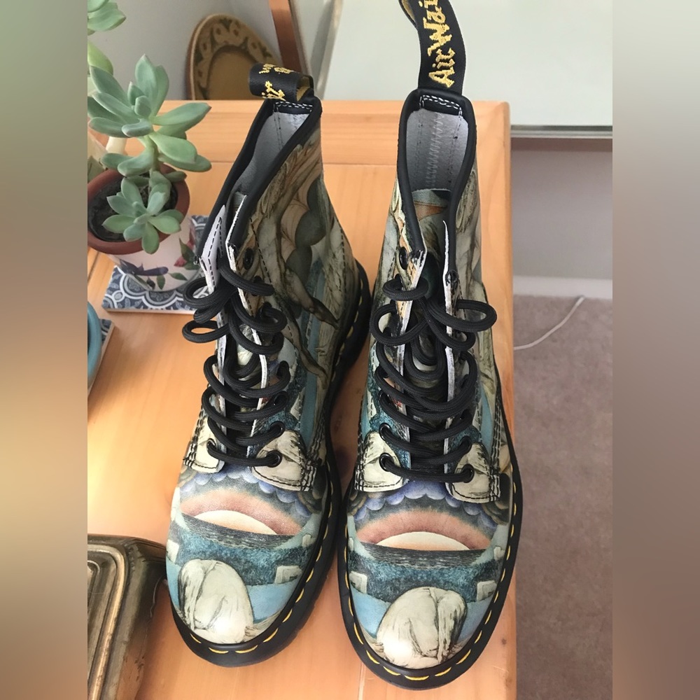 RARE Museum Collection William Blake Dr Martens - Picture 4 of 7